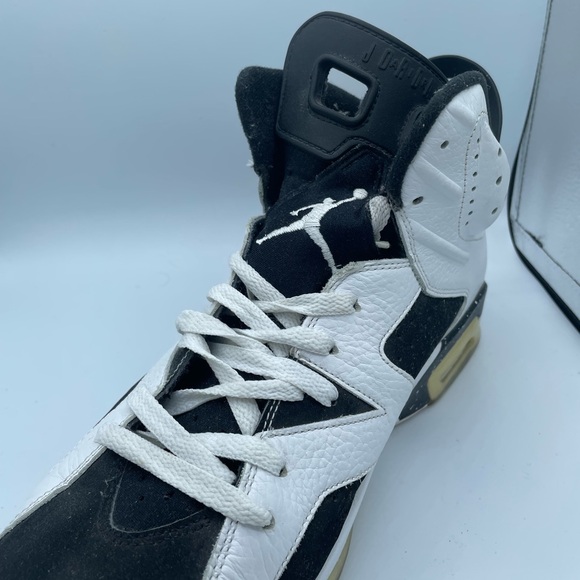 Air Jordan 6 Retro ‘Oreo’ - Picture 7 of 9